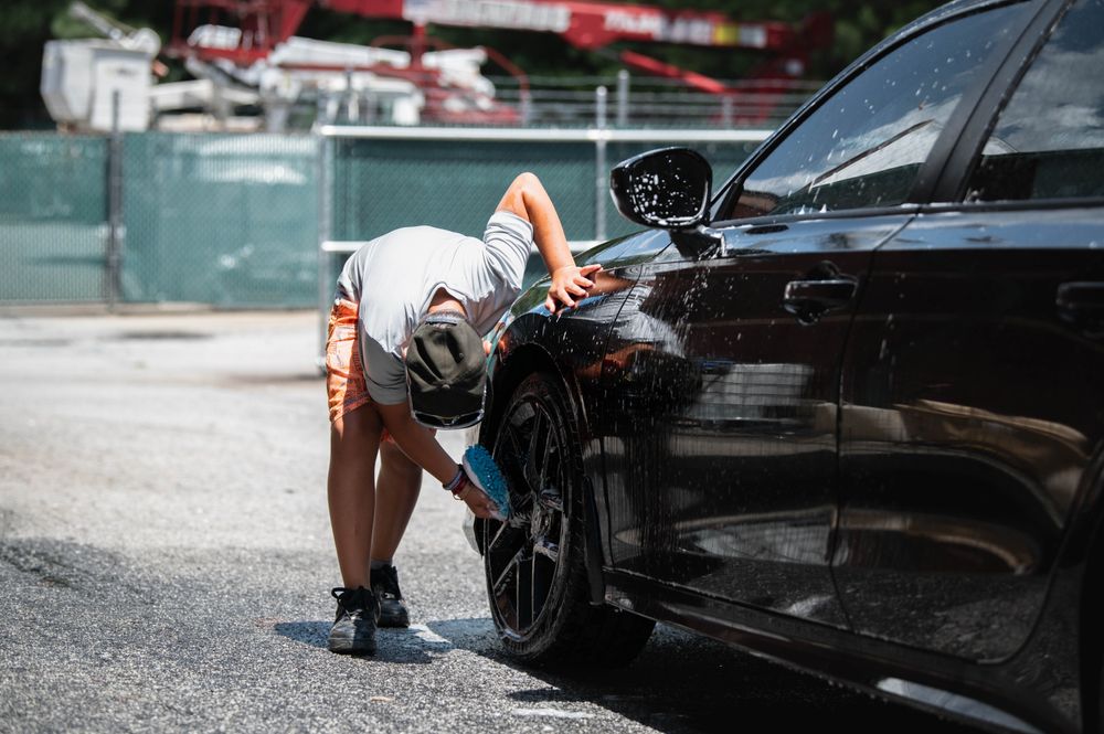 Extreme Clean Detail Hand Carwash